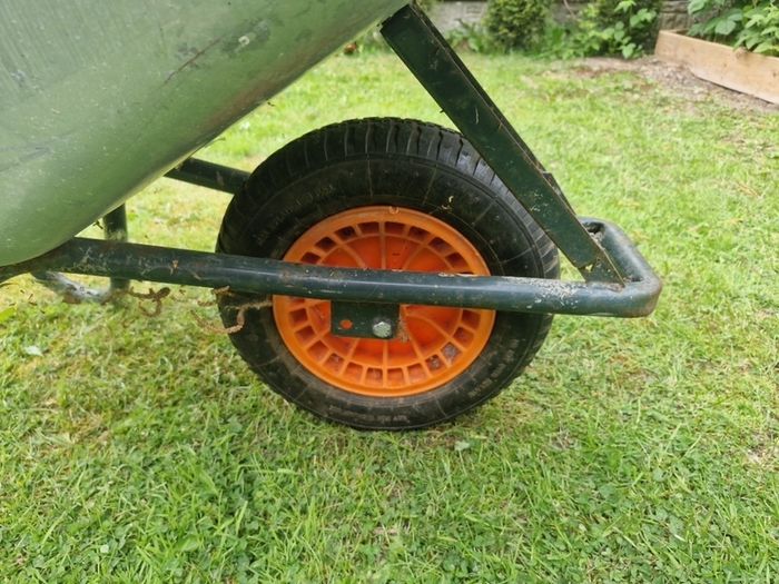 wheelbarrow