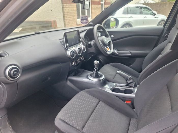 Nissan  JUKE