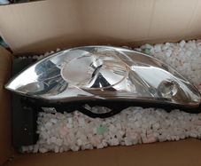 Peugeot headlight