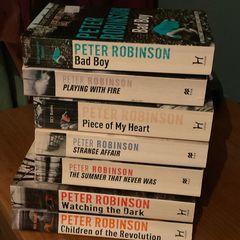 7 x Peter Robinson books inspector banks series