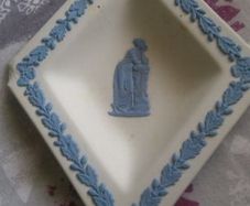 Wedge wood pin dish blue and white , for sale .