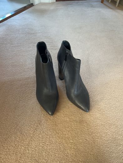 Micharl Kors Grey Ankle Boots