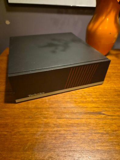 Technics tape cassette holder