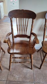 5 kitchen Chairs