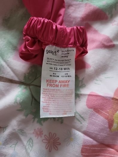 Gelert kids waterproof rain suit. Pink. 12-18 months