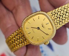 Vintage Swiss Made Longines Gold Plated Quartz Swiss Watch Lady's 1990s