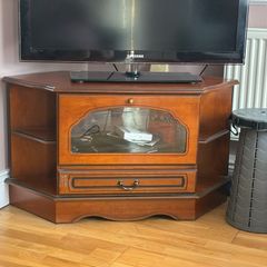 TV Cabinet