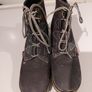 Dino ankle boots - size 8 - vintage Image 4