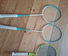 Badminton
