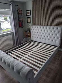 King size Sleigh bed