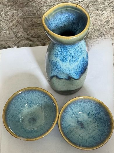 Sake Set 1 Pot & 2 Cups Japanese Ceramic Hand-Painted Traditional