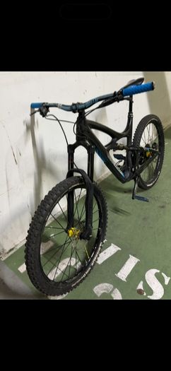 Professional Mountain Bike