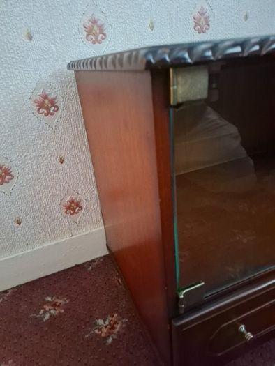 Mahogany Style Display Cabinet