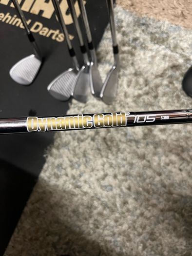Mizuno 925 Hot Metal 1 inch longer 2 degrees upright