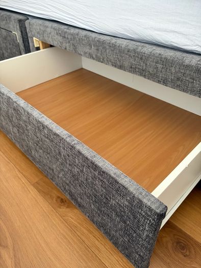 Bed frame with drawers (150x200, std king)