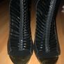 size 6 River Island strappy with gold toe tips Image 4