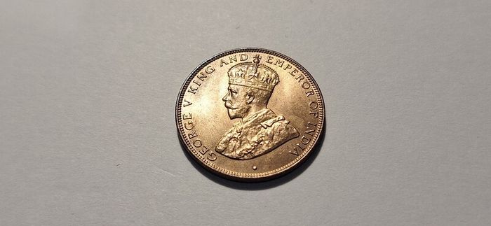 COINS UNC,Libya,Uganda,India,Jamaica,Ceylon,Canada,Hong Kong,Guyana,Bahamas,PENNY,ANNA,PIECE,CENT,MILLIEMES