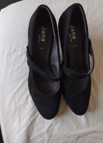 Black Velvet Shoes