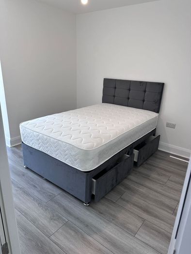 Double Bed