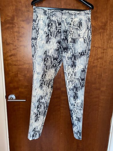 Zara Snake print Pants
