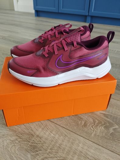 Nike Trainers UK Size 5.5