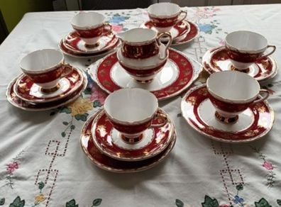 Gladstone red and gold tea set