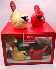 LENOX Cardinal Salt and Pepper Shaker Set