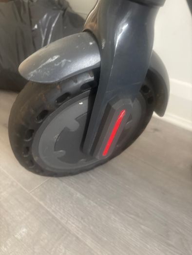 Electric scooter