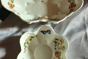2 x nice aynsley cottage garden pieces