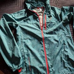 Asics Fujitrail Packable Jacket Green