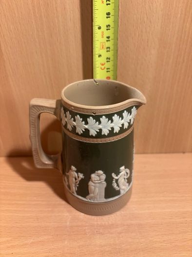 Pub jug
