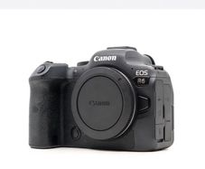 Canon R6 mirrorless camera