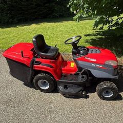 Castle Garden Ride On Lawn Mower