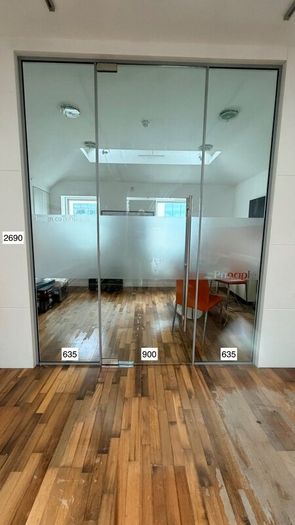 Glass Doors and Side Walls