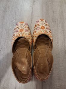 Footwear for women