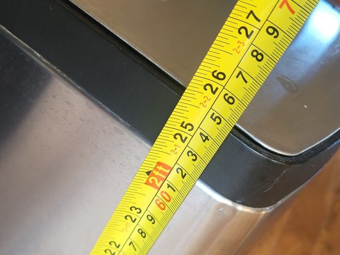 Metal bin