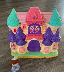 Sofia the First Toy house