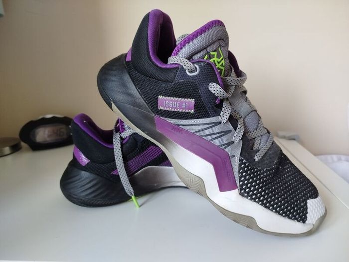 Adidas DON issue 1 joker