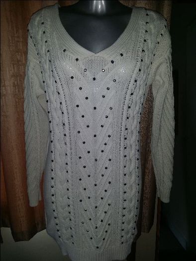 Next cream long knitwear jumper size UK12/14 EUR40/42 Postage included