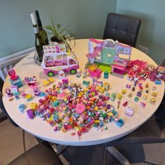 Large collection of Shopkins