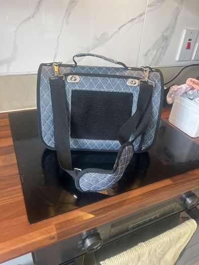 dog carrier