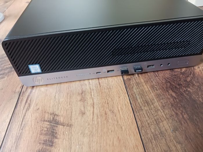 Hp EliteDesk 800 G3 Desktop PC