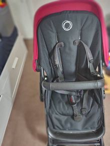 Bugaboo Fox with carrycot and rain cover