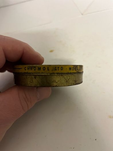 vintage tin