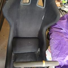 bucket seat