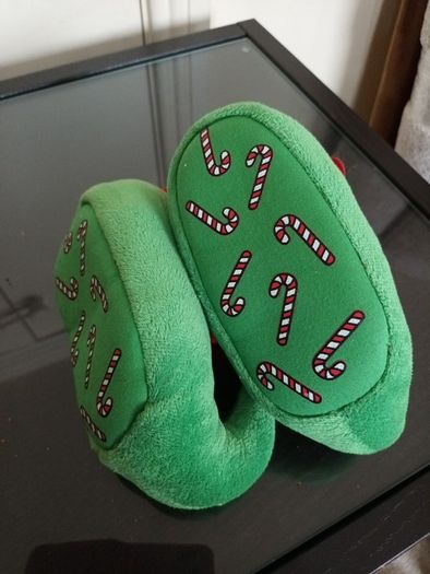 christmas Elf slippers size 5 other sizes availabke