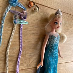 frozen doll and accessories