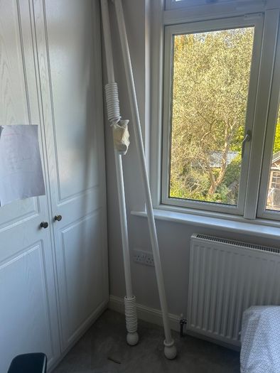 2 curtain poles