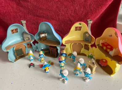 Smurf houses and figures