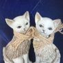 Cat figurines Image 5